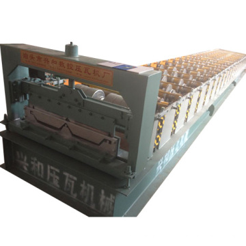 760 Joint-Hidden Roof Panel Rollenformmaschine